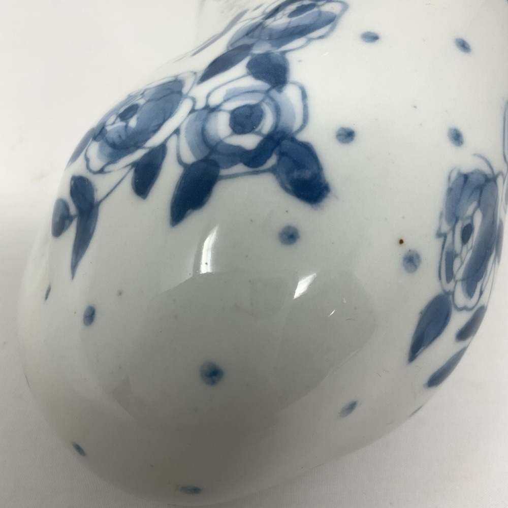 Vintage Porcelain Cat Figurine White & Blue Rose Floral Polka Dots Design MCM - Picture 7 of 11